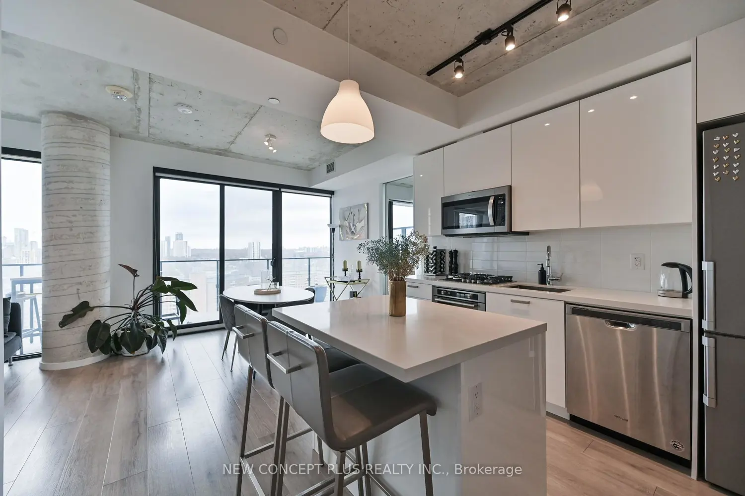 Additional image 2 of 55 Ontario Street 2301