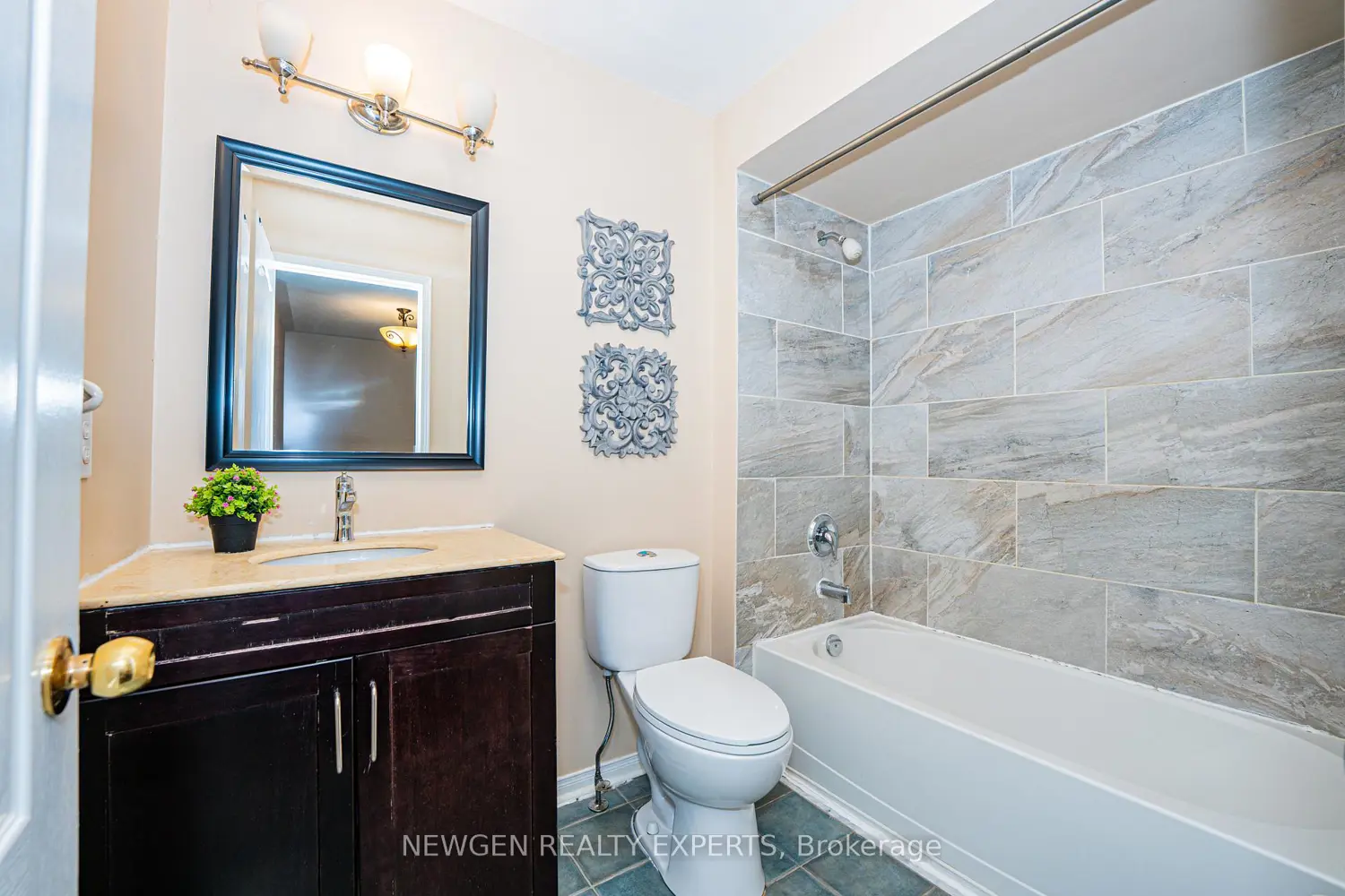 Additional image 18 of 3409 Southwick Street