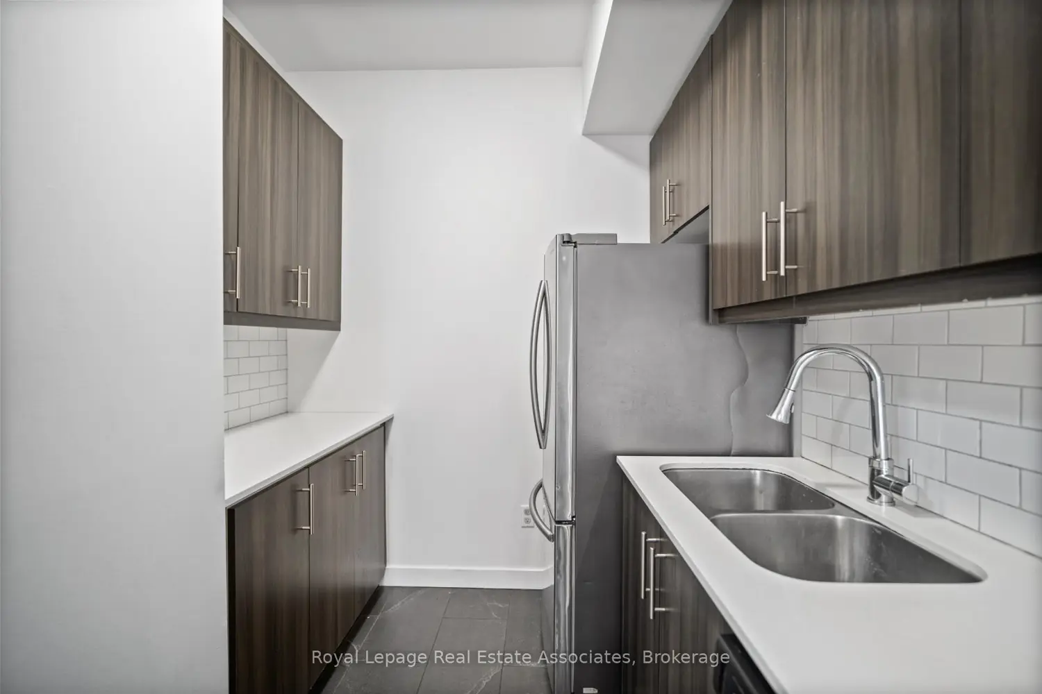 Additional image 8 of 2059 Weston Road 40