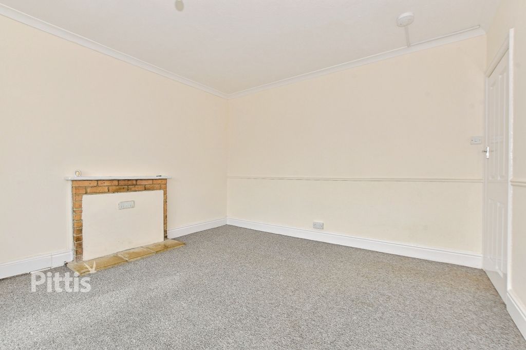 Additional image 6 of 2 bed flat to rentNewport Road, Sandown PO36