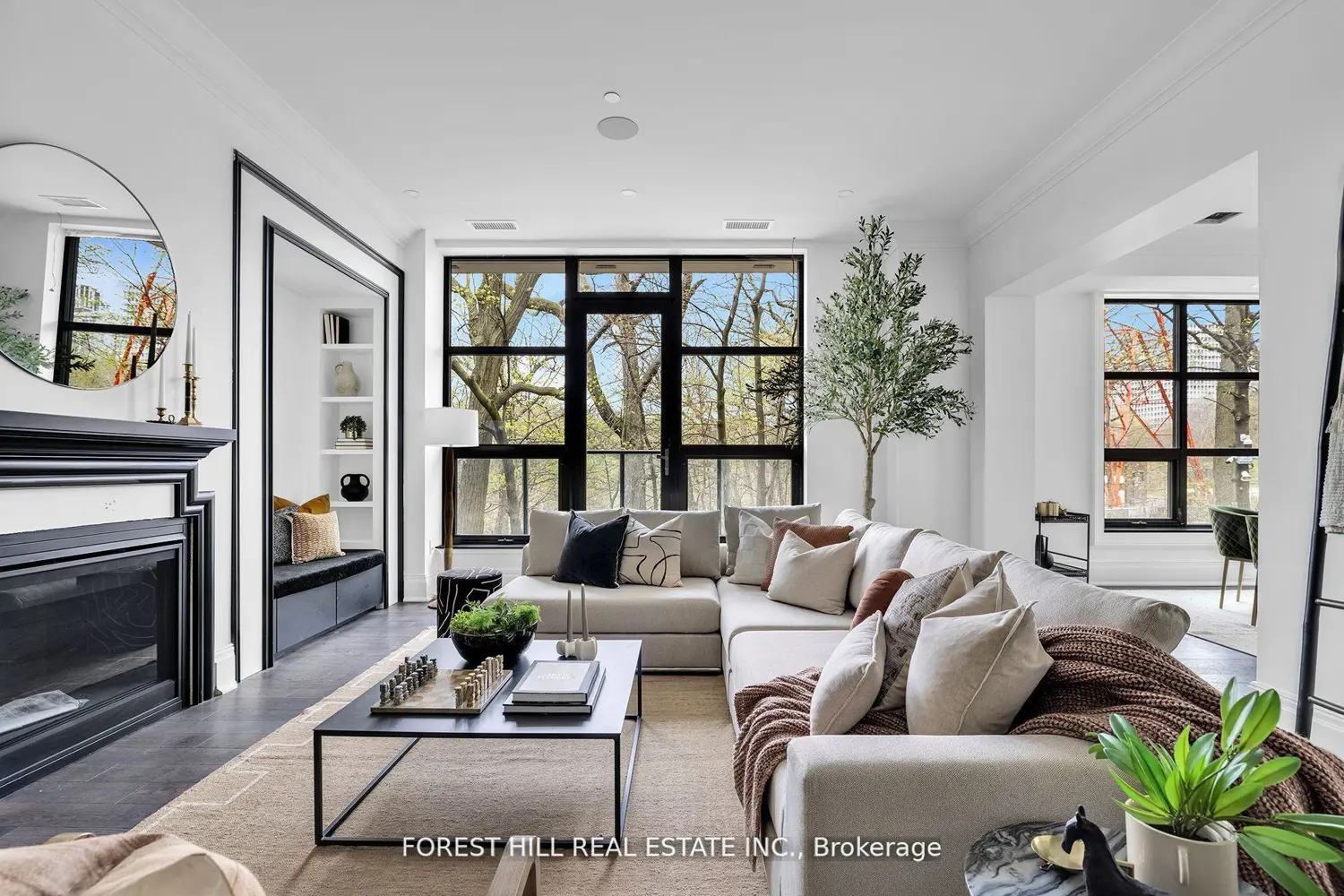 200 Russell Hill Road 303