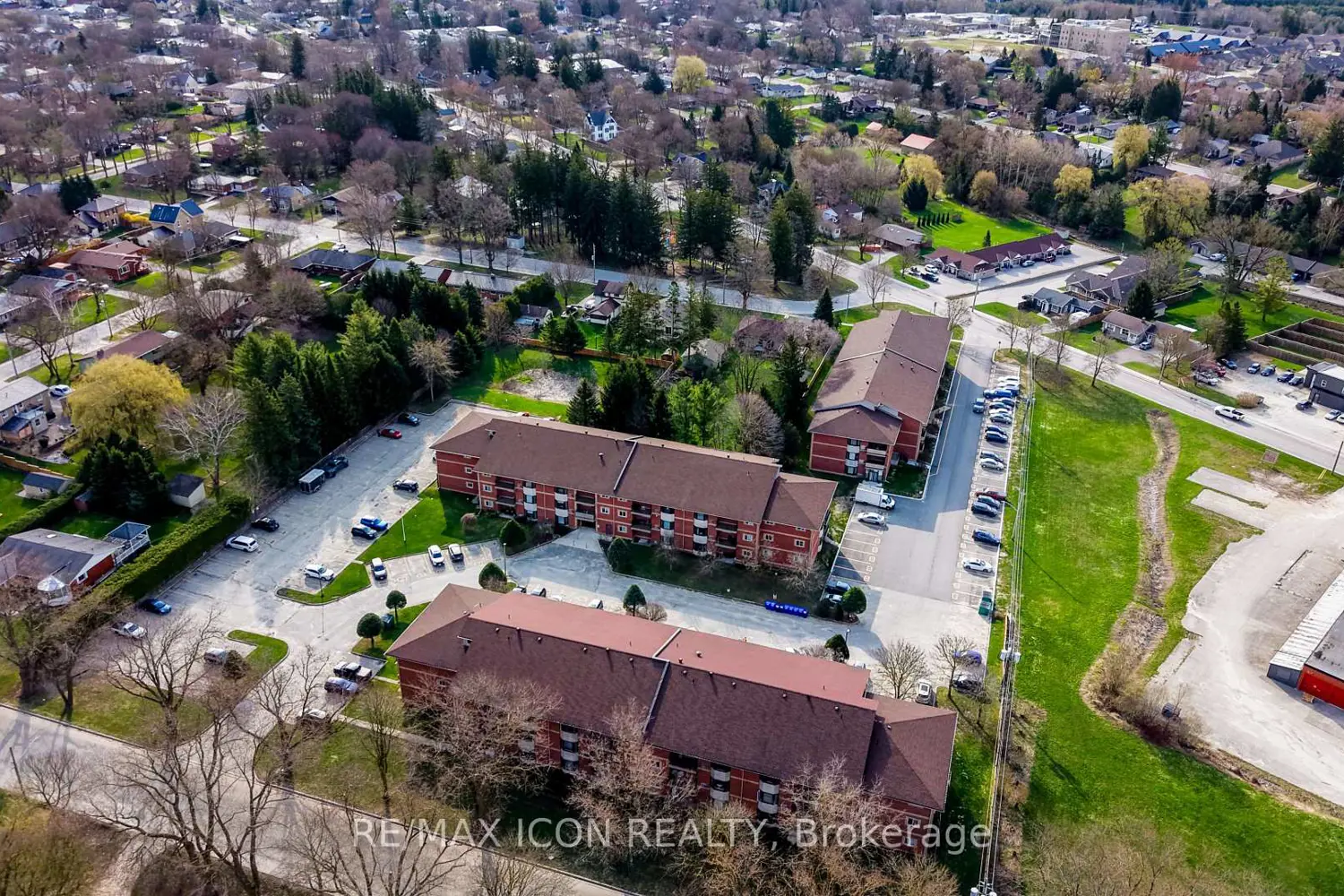 Additional image 13 of 440 Durham Street 5