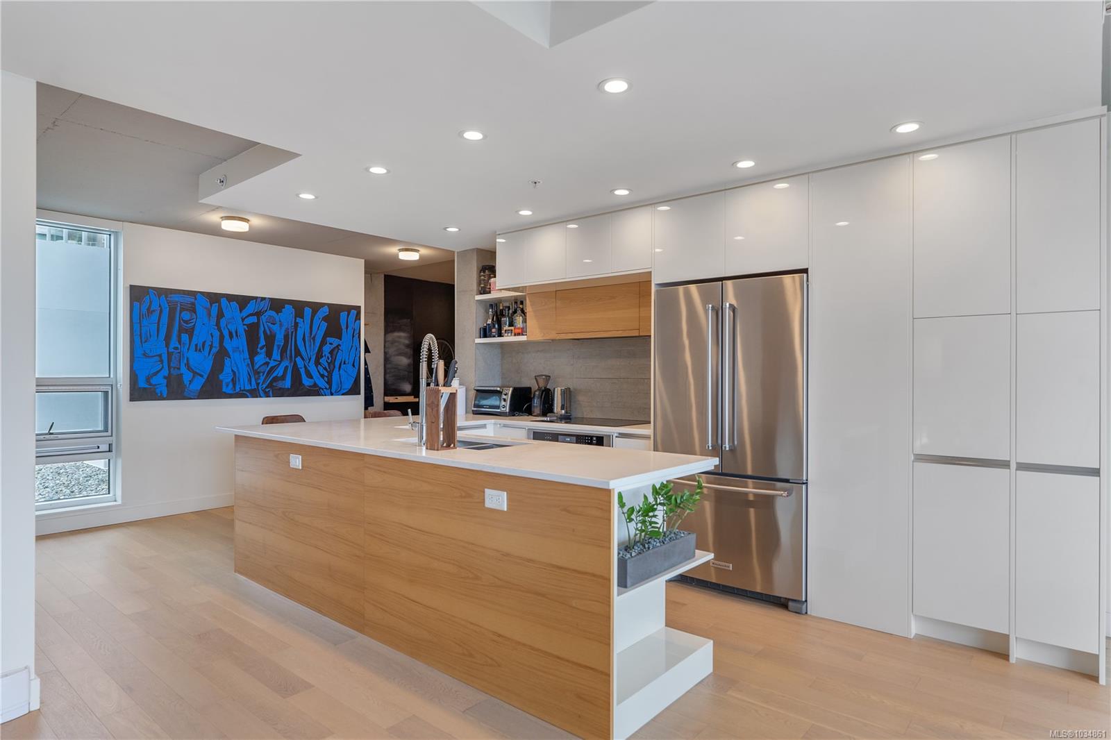 Additional image 6 of 213-989 Johnson Street, Victoria, BC, V8V 0E3
