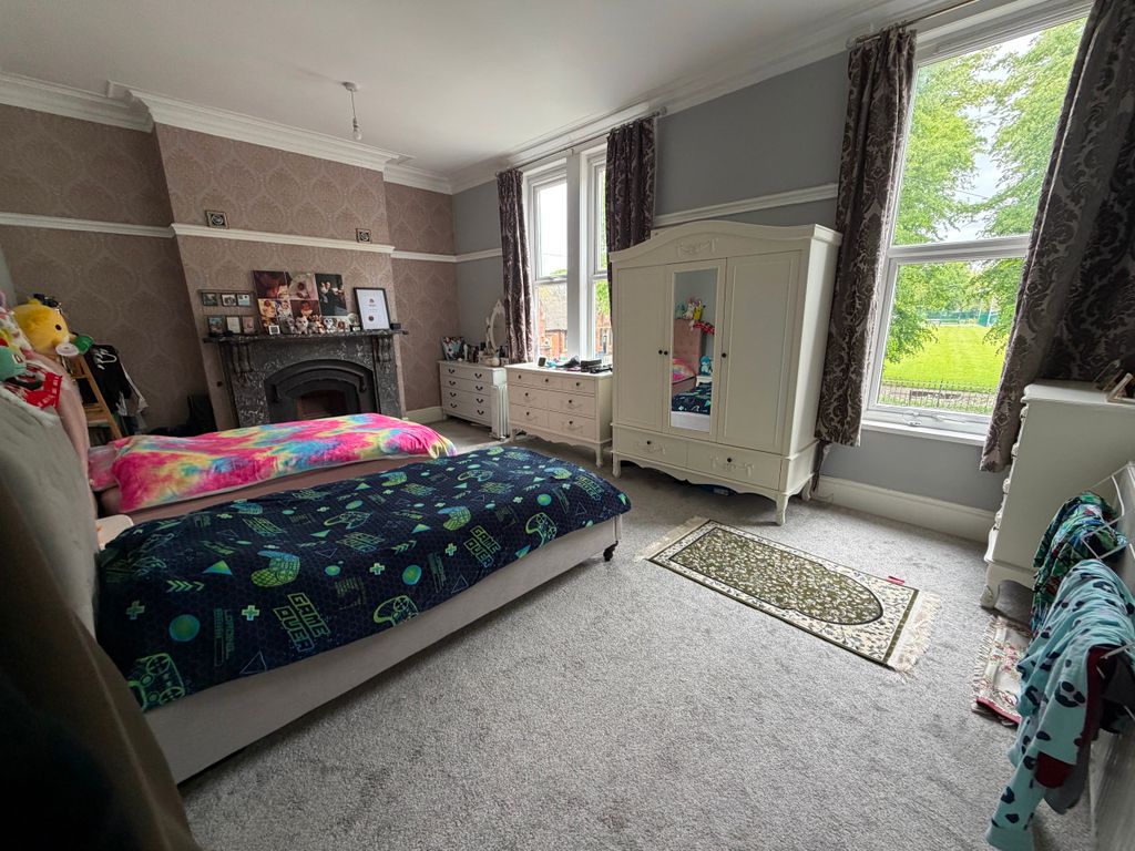 Additional image 16 of 5 bed semi-detached house to rentRosehill Street, Derby DE23
