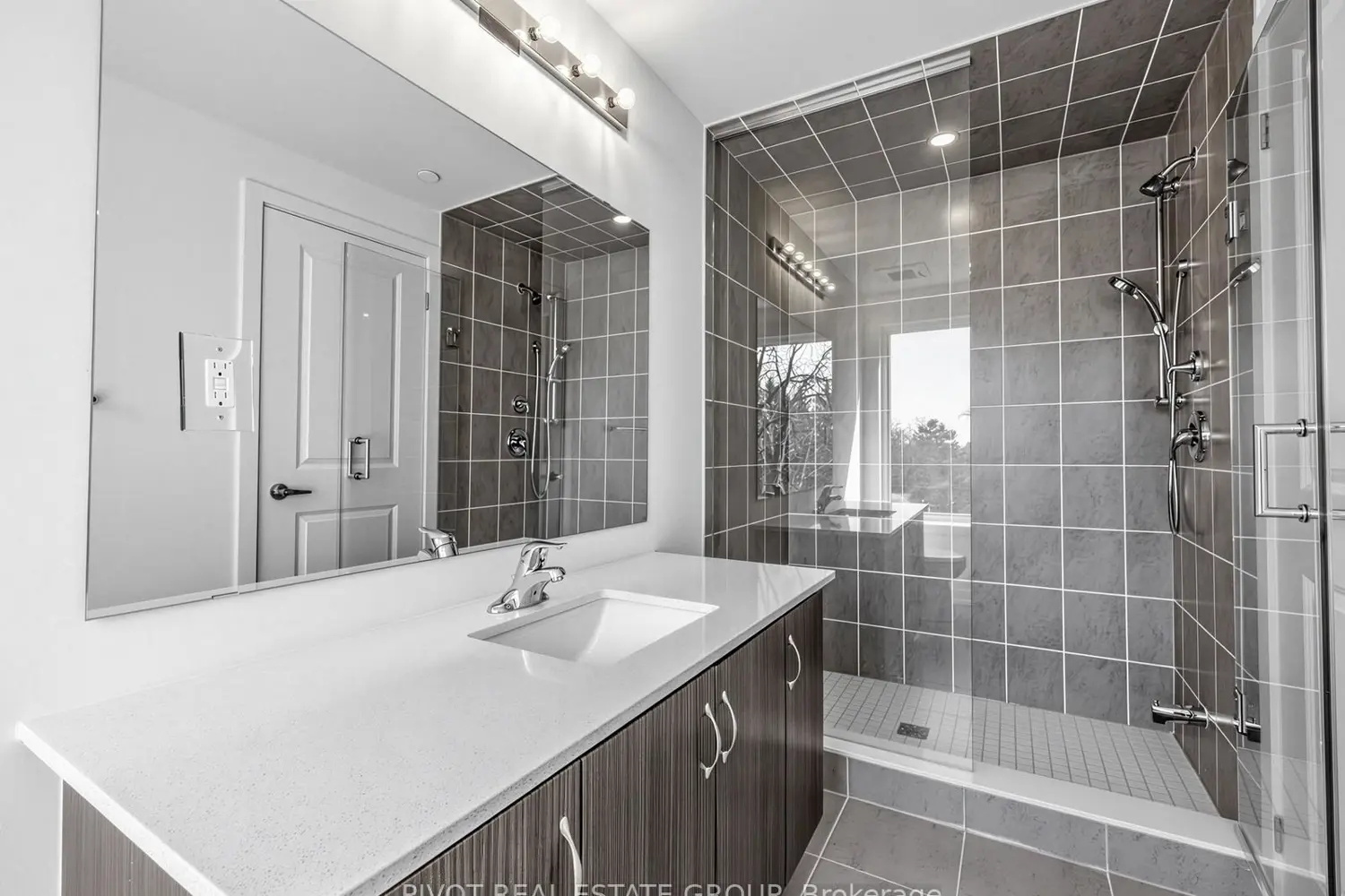 Additional image 17 of 58 Elizabeth Street 2408