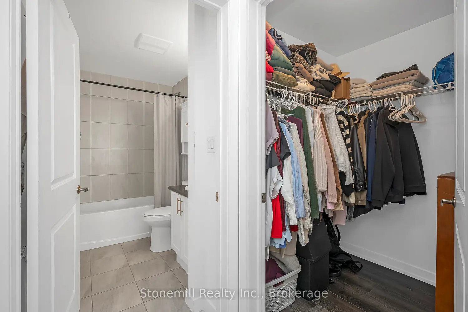 Additional image 16 of 450 Dundas Street 701