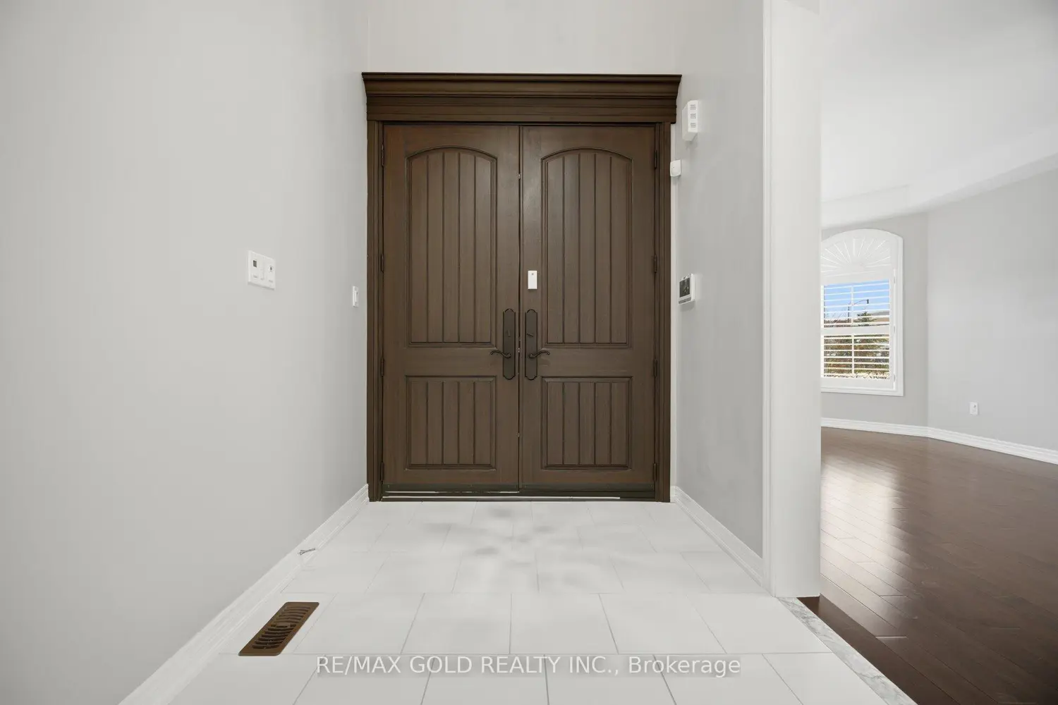 Additional image 3 of 53 Martin Byrne Drive