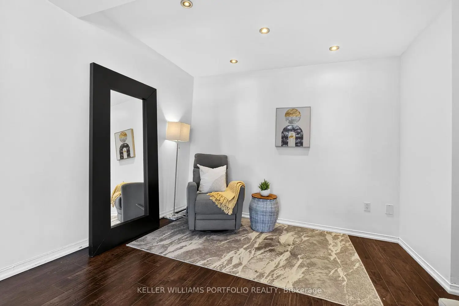 Additional image 8 of 1575 South Parade Court 25