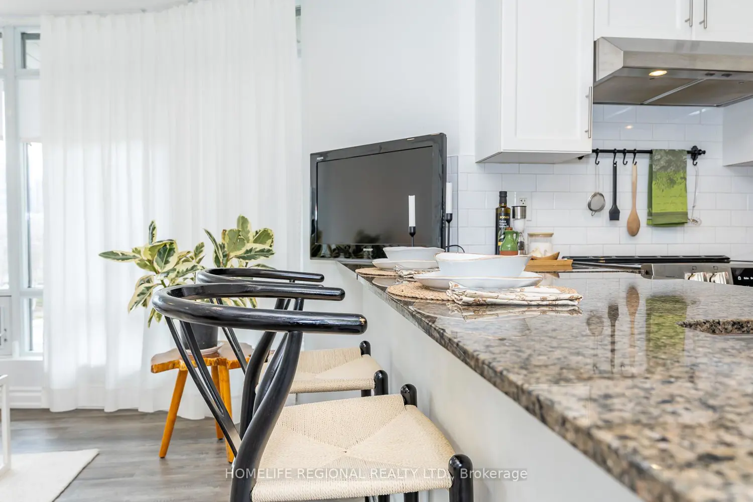 Additional image 6 of 15 Windermere Avenue 204