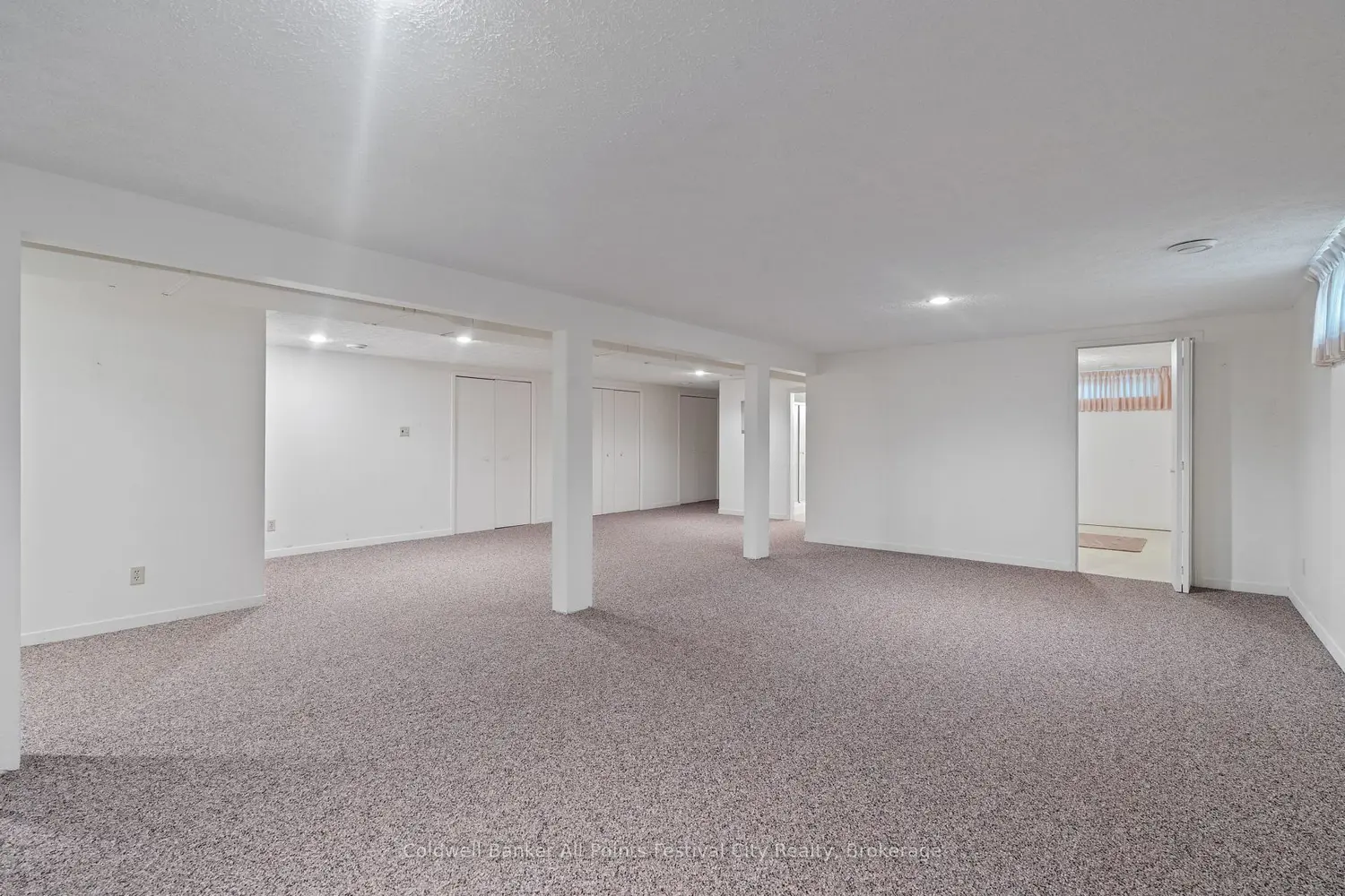 Additional image 14 of 4 Suncoast Drive