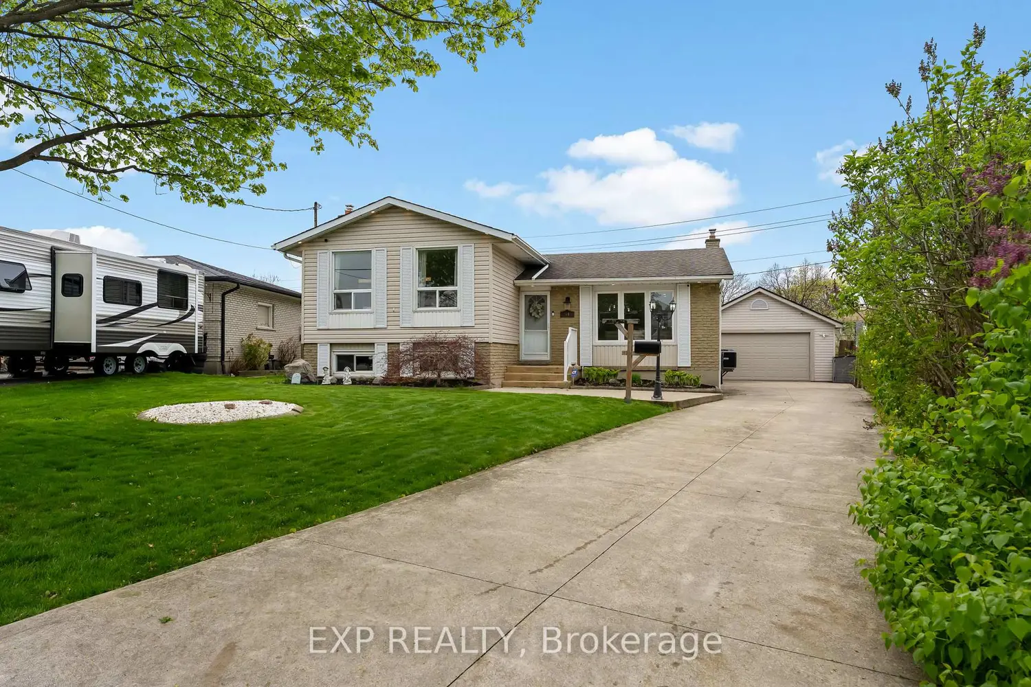 64 Carriage Road