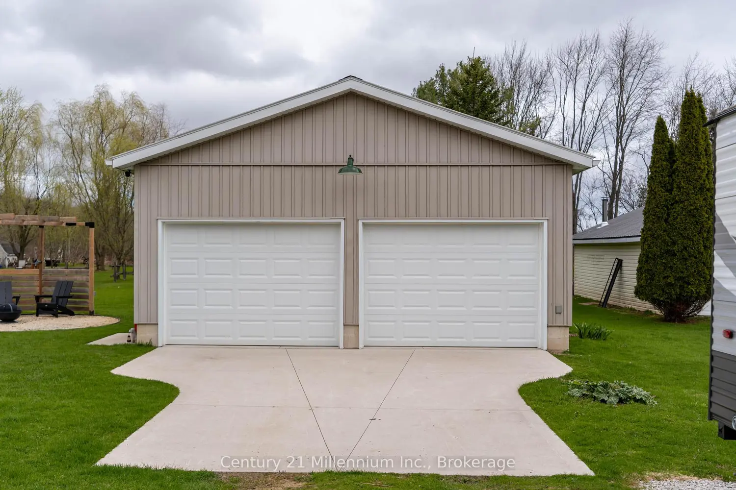Additional image 3 of 871 16Th Street
