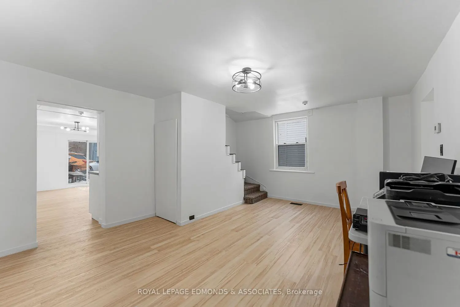 Additional image 9 of 375 Christie Street