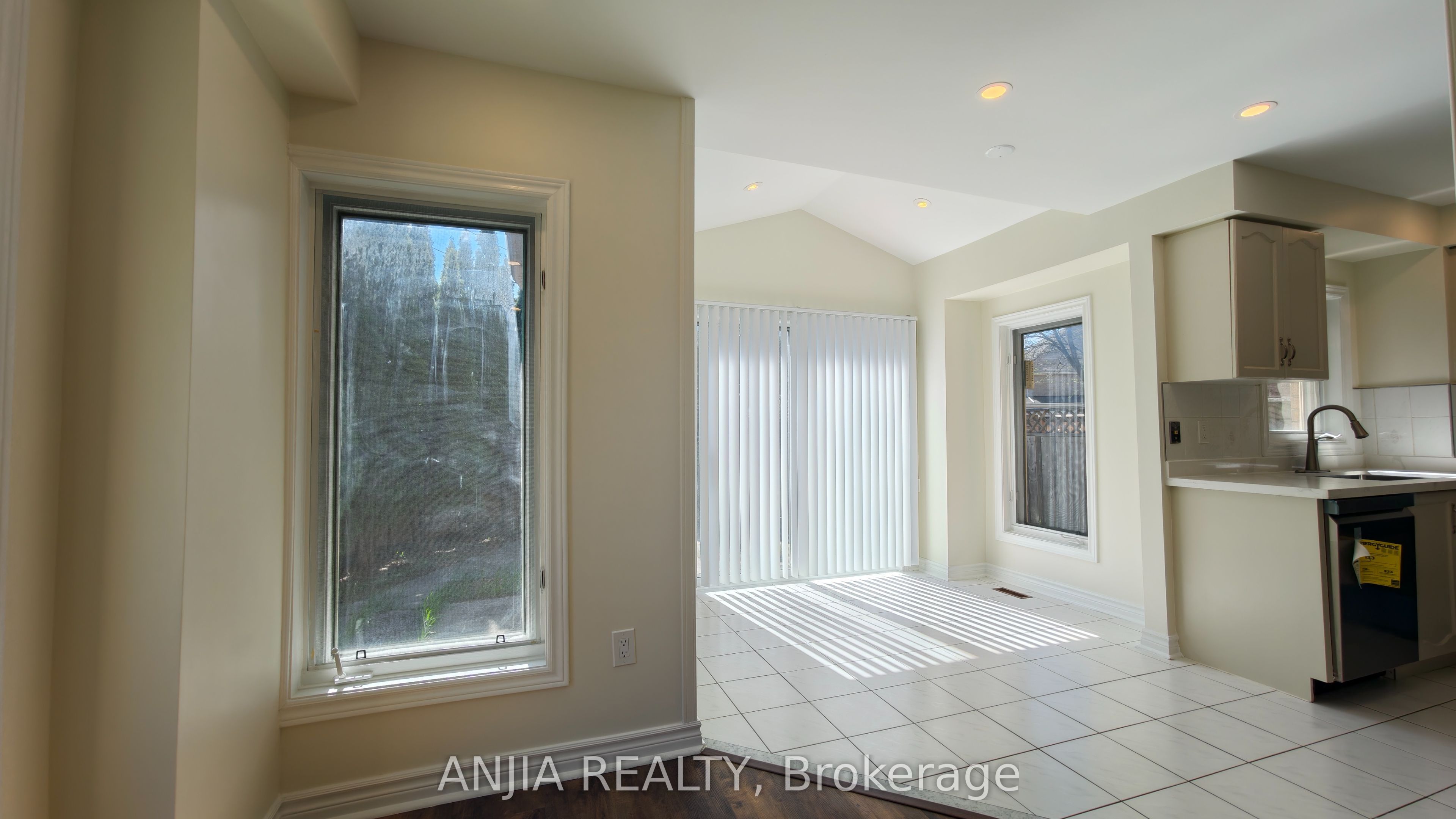 Additional image 4 of 76 Fresno Court, Markham, ON, L3R 0T7
