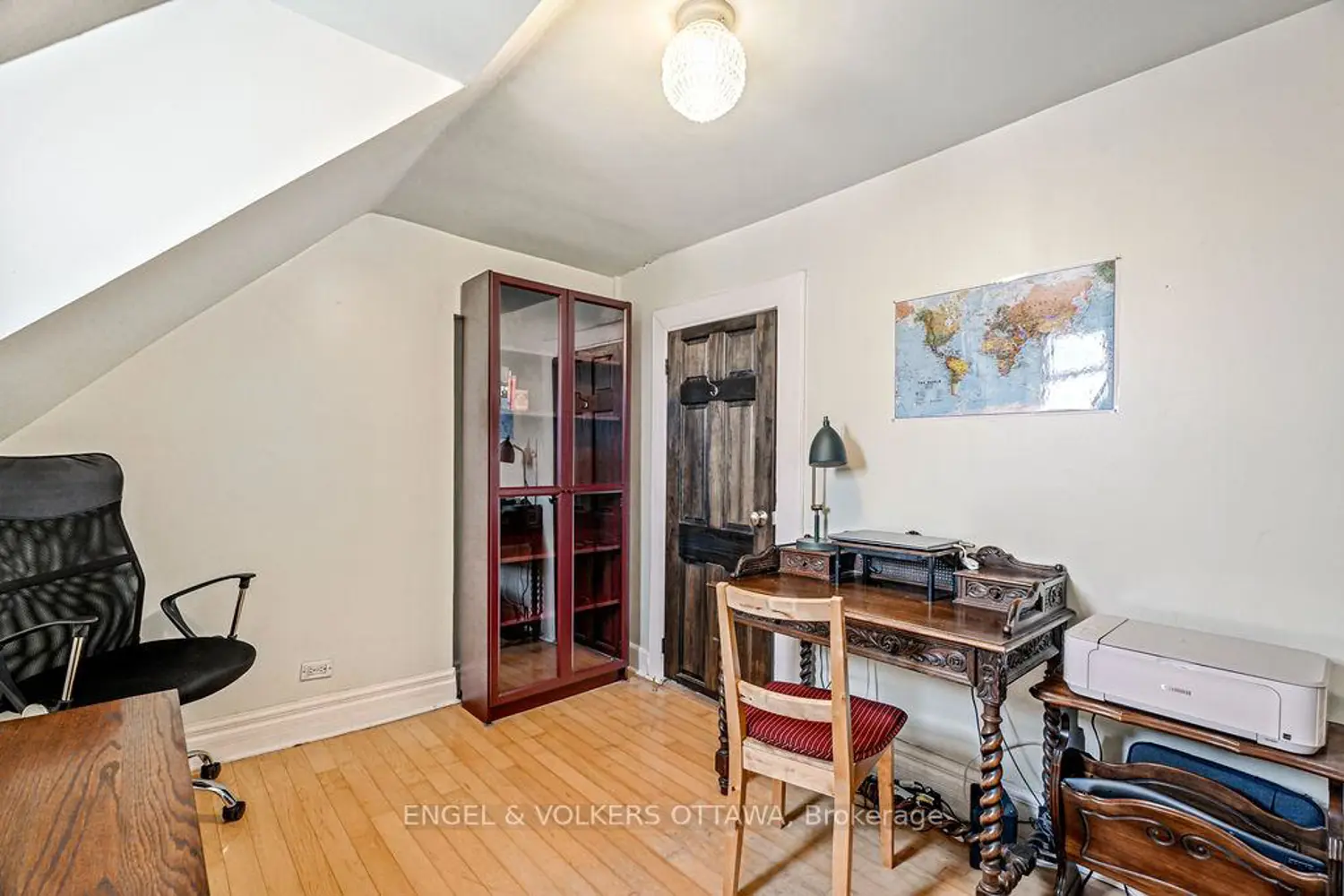 Additional image 13 of 477 Booth Street