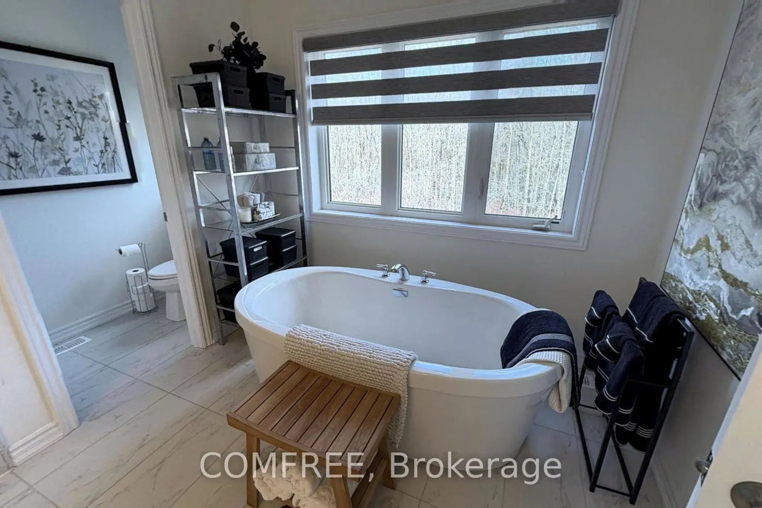 Additional image 10 of 45 Del Ray Crescent