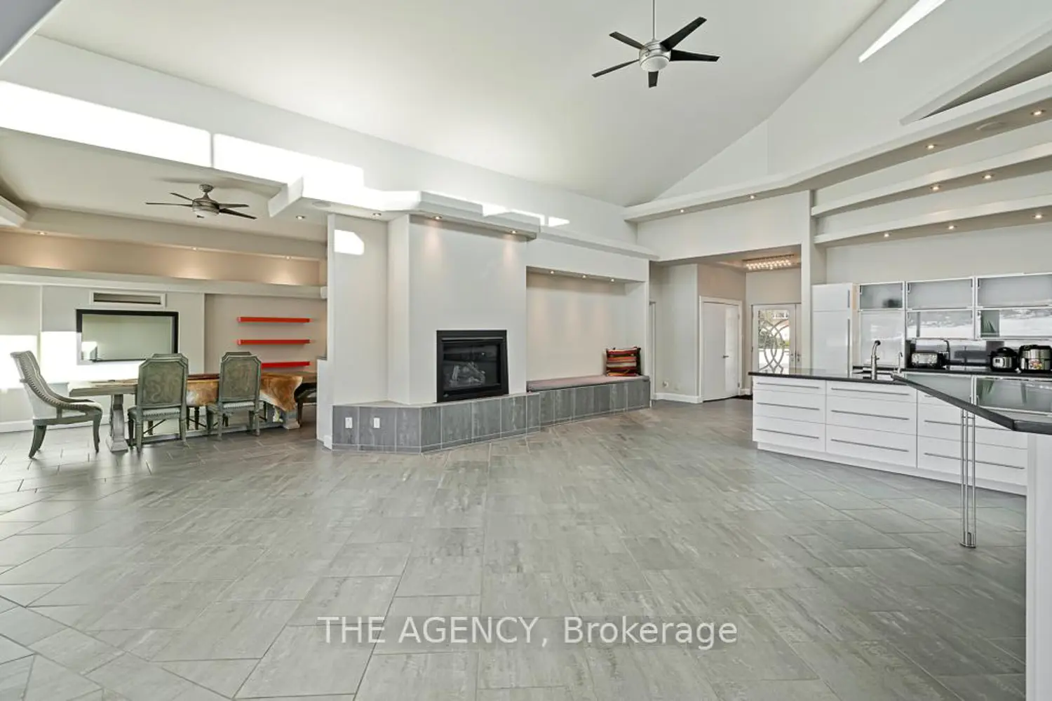 Additional image 8 of 10 Beck Boulevard