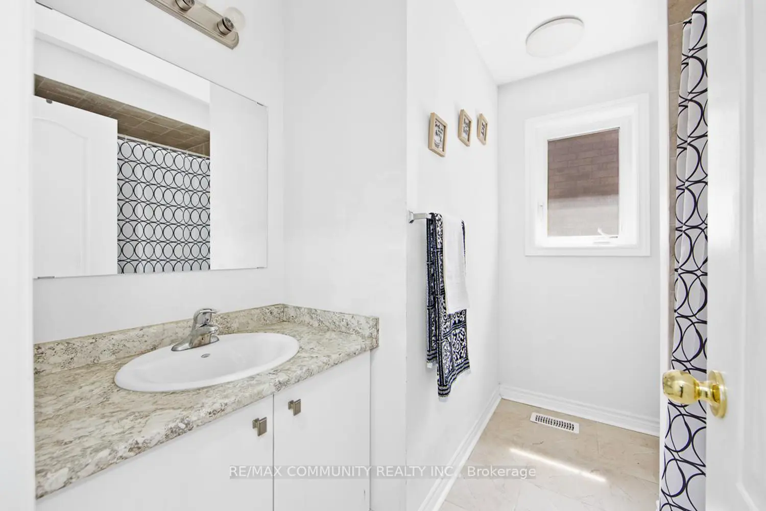 Additional image 18 of 1857 Fosterbrook Street