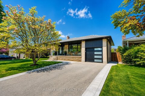 Additional image 7 of 18 Torrington Drive, Toronto, ON, M9C 3V5