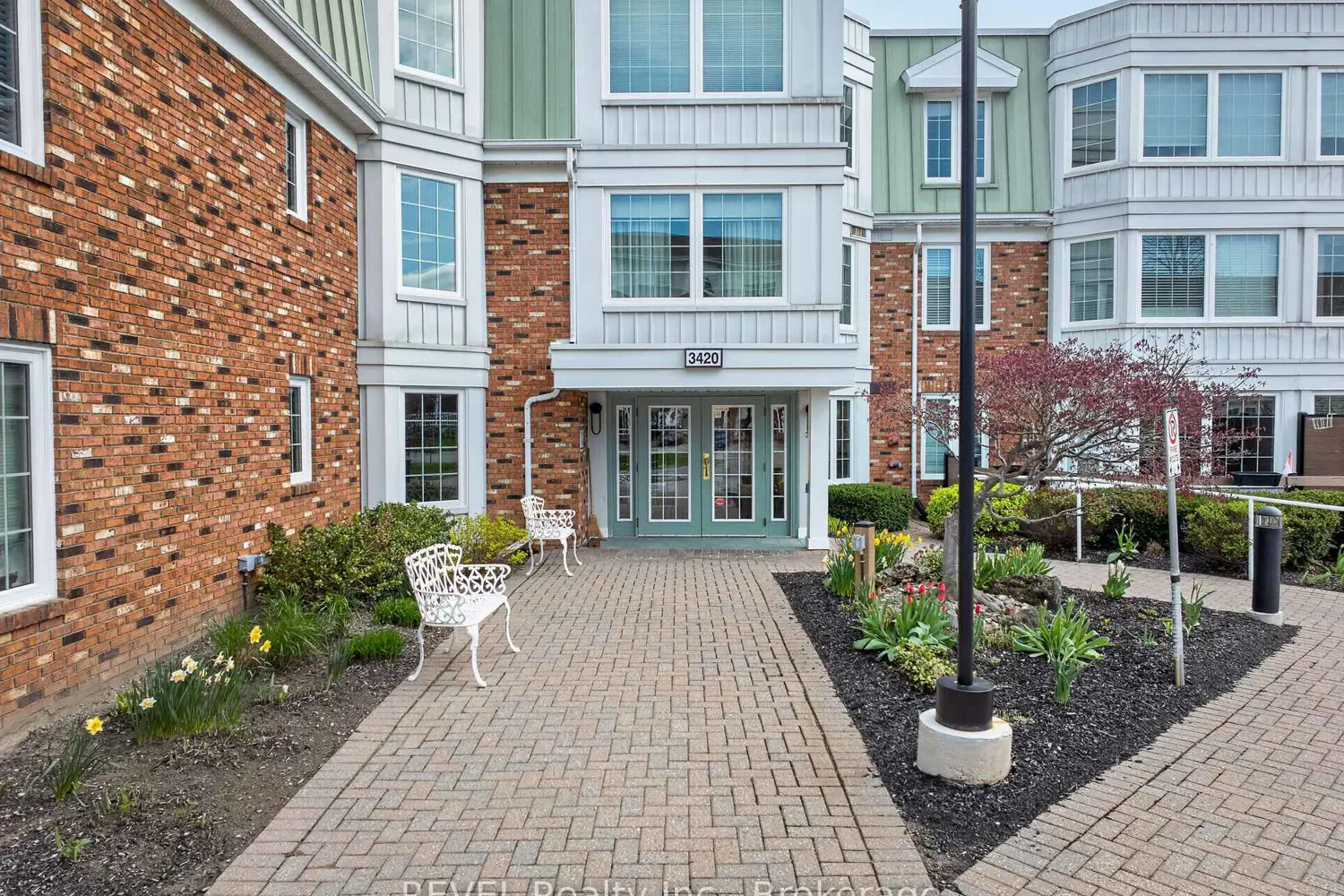 Additional image 3 of 3420 Frederick Avenue 322