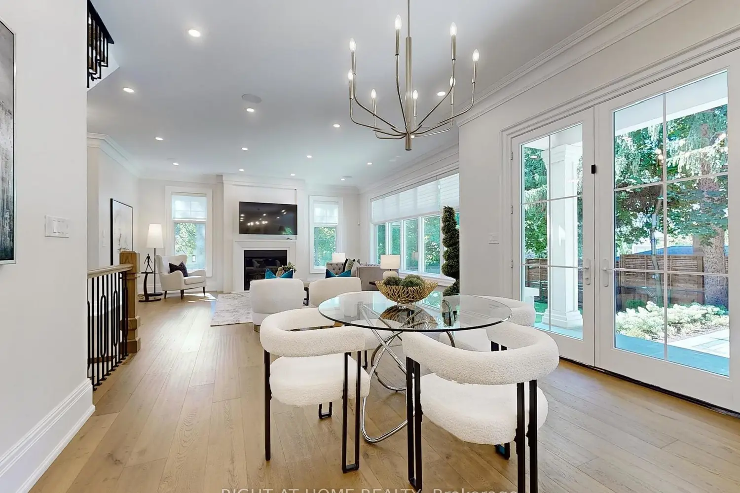 Additional image 9 of 172 Burgundy Drive