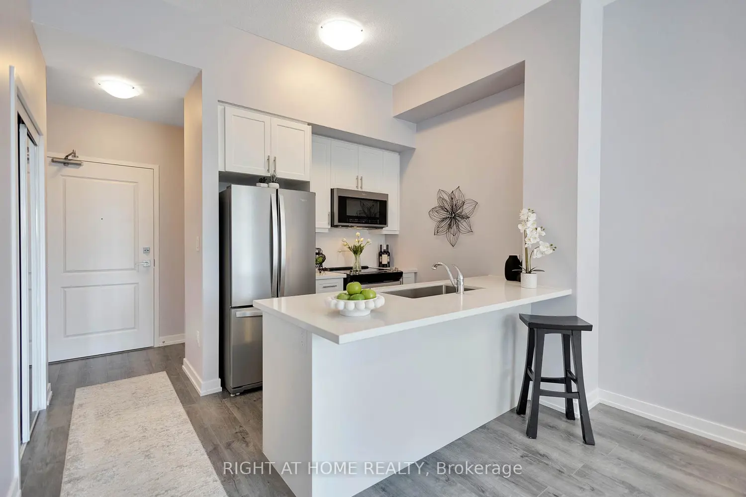 Additional image 4 of 470 Dundas Street 519