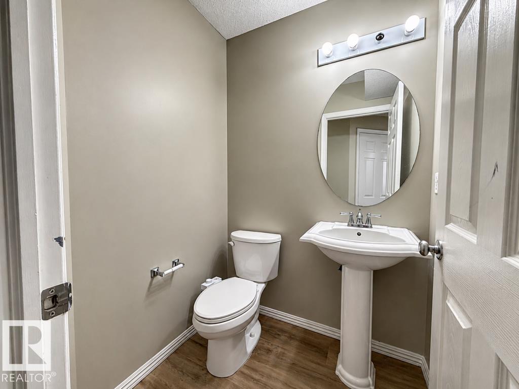 Additional image 3 of 13960 137 Street NW, Edmonton, AB, T6V1X3