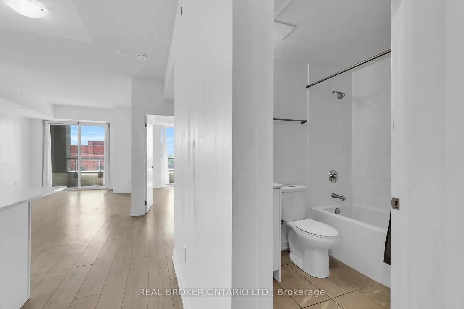 Additional image 7 of 55 Duke Street 322
