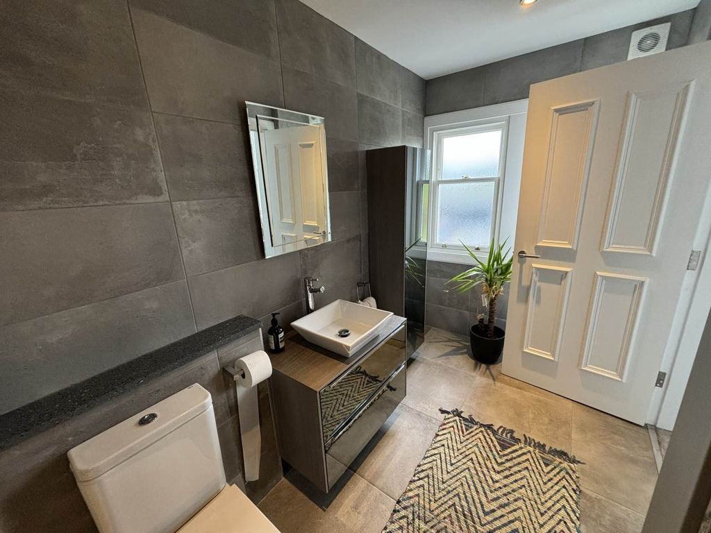 Additional image 6 of 3 bed flat to rentTaycreggan House, Ellieslea Road, Broughty Ferry DD5