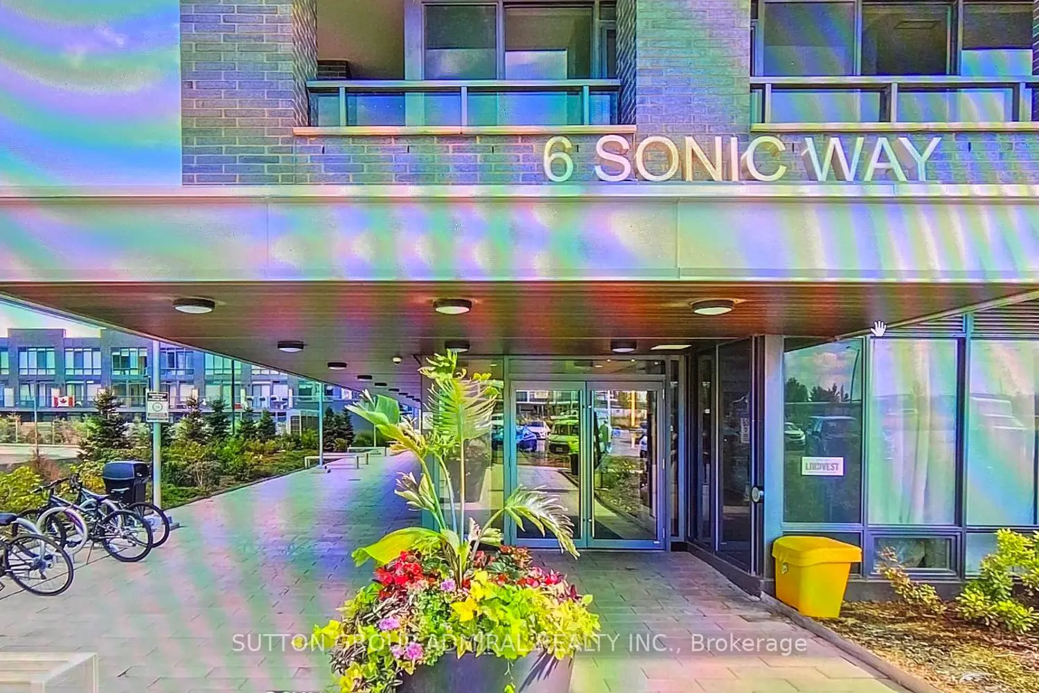 Additional image 20 of 6 Sonic Way 703