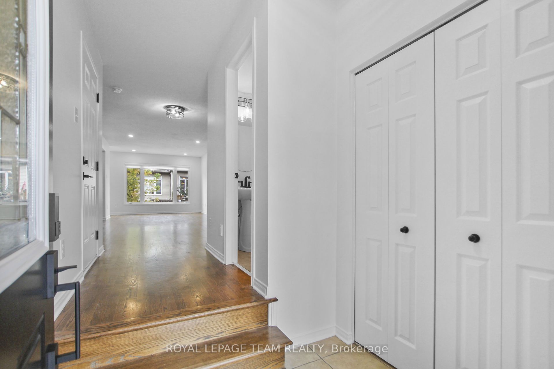 Additional image 4 of 212 Lamplighters Drive, Ottawa, ON, K2J 0K7