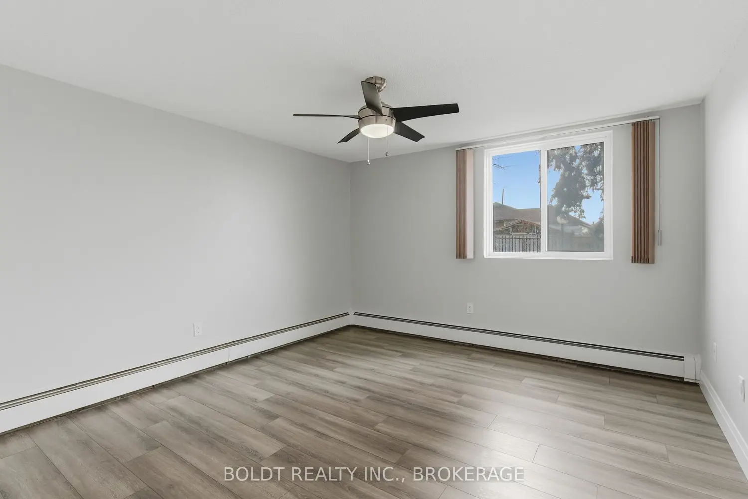 Additional image 9 of 264 Grantham Avenue 107