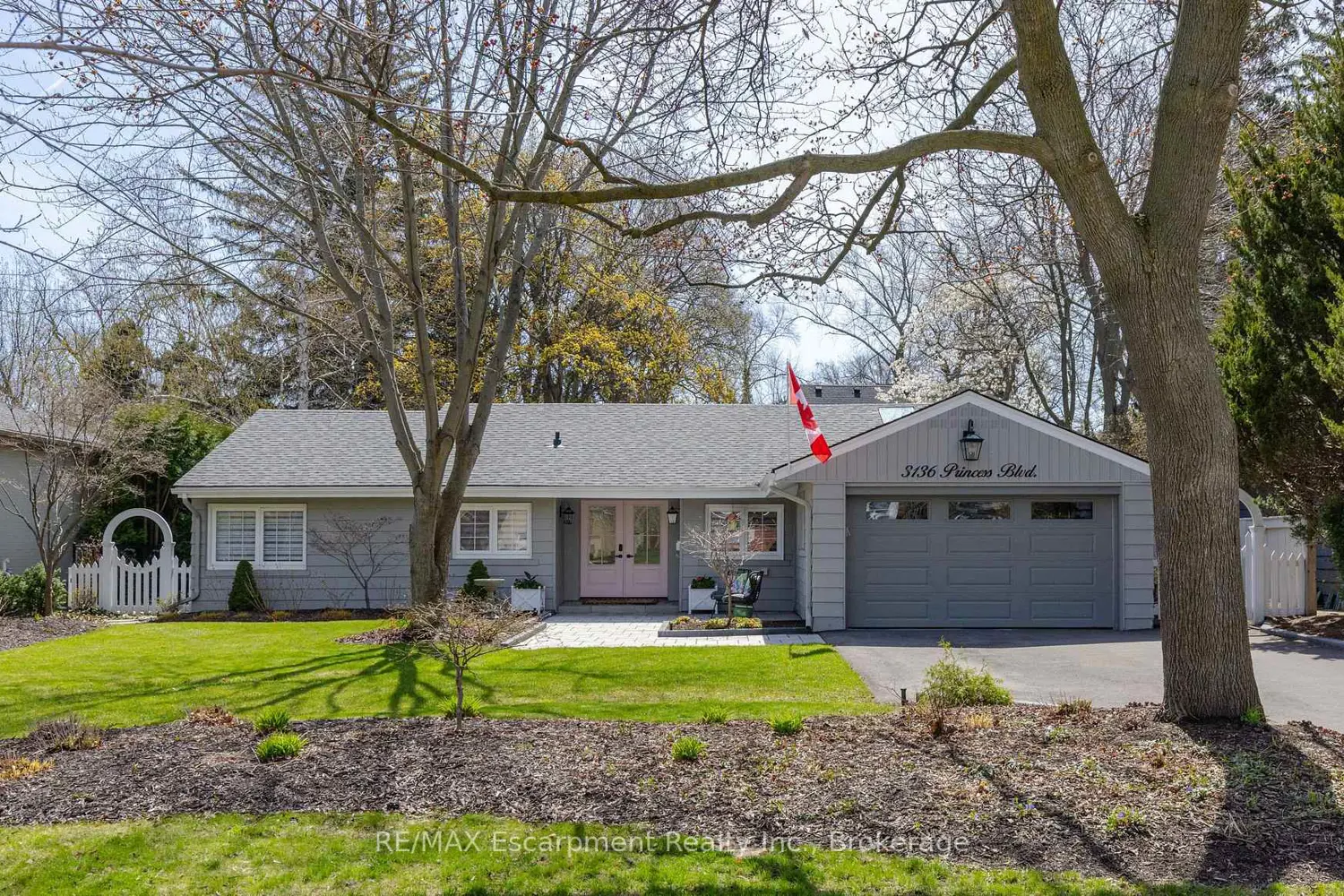 3136 Princess Boulevard