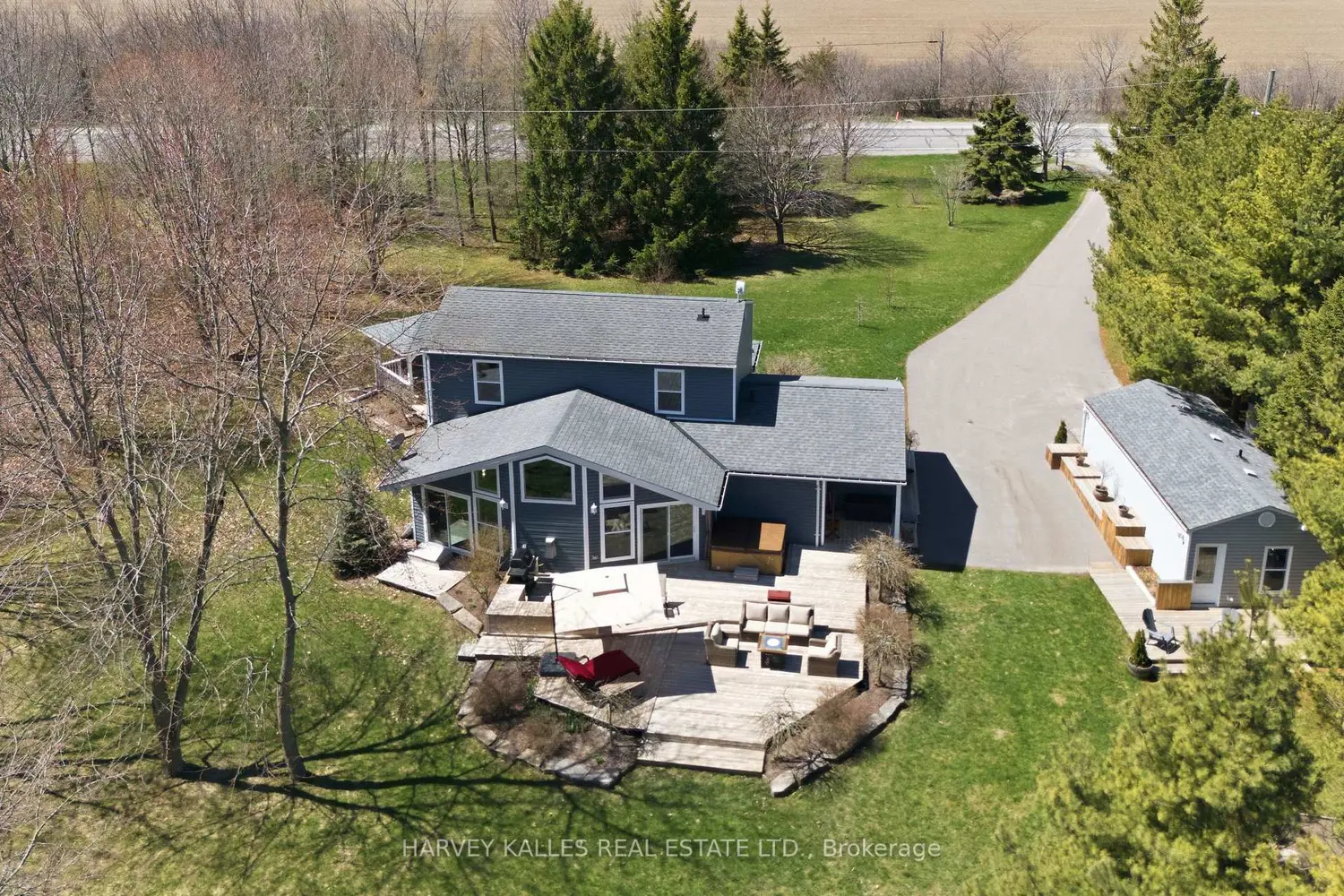 17682 Loyalist Parkway