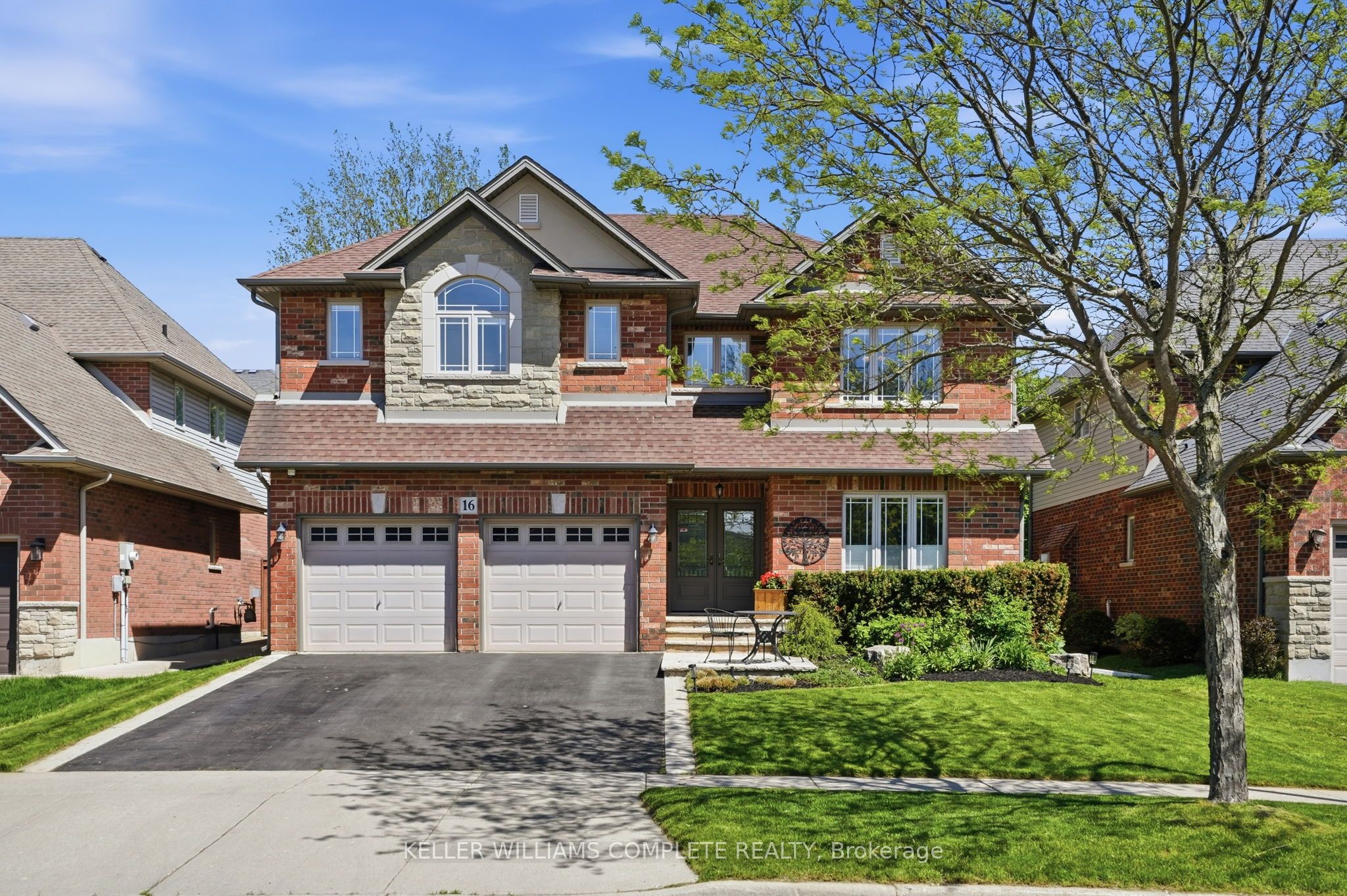 16 Oldmill Road, Hamilton, ON, L9G 5E2