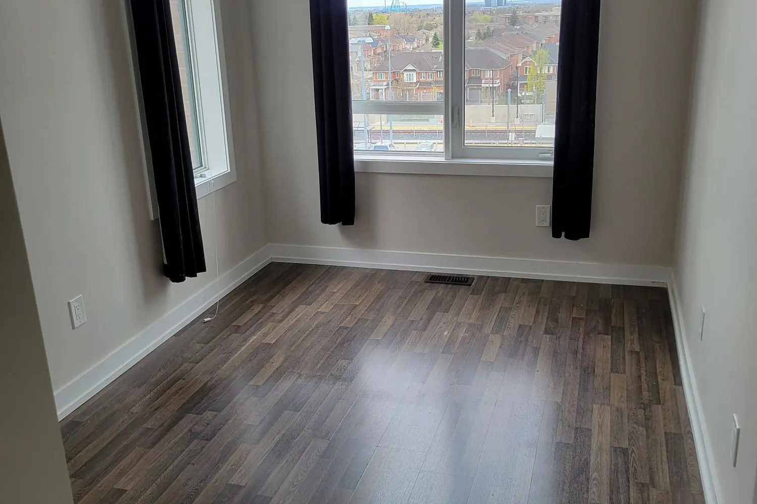 Additional image 6 of 98 Salterton Circle