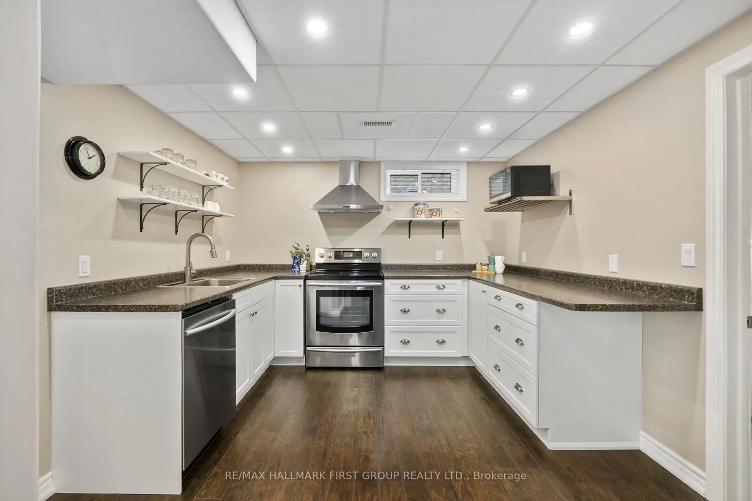 Additional image 7 of 489 Foote Crescent