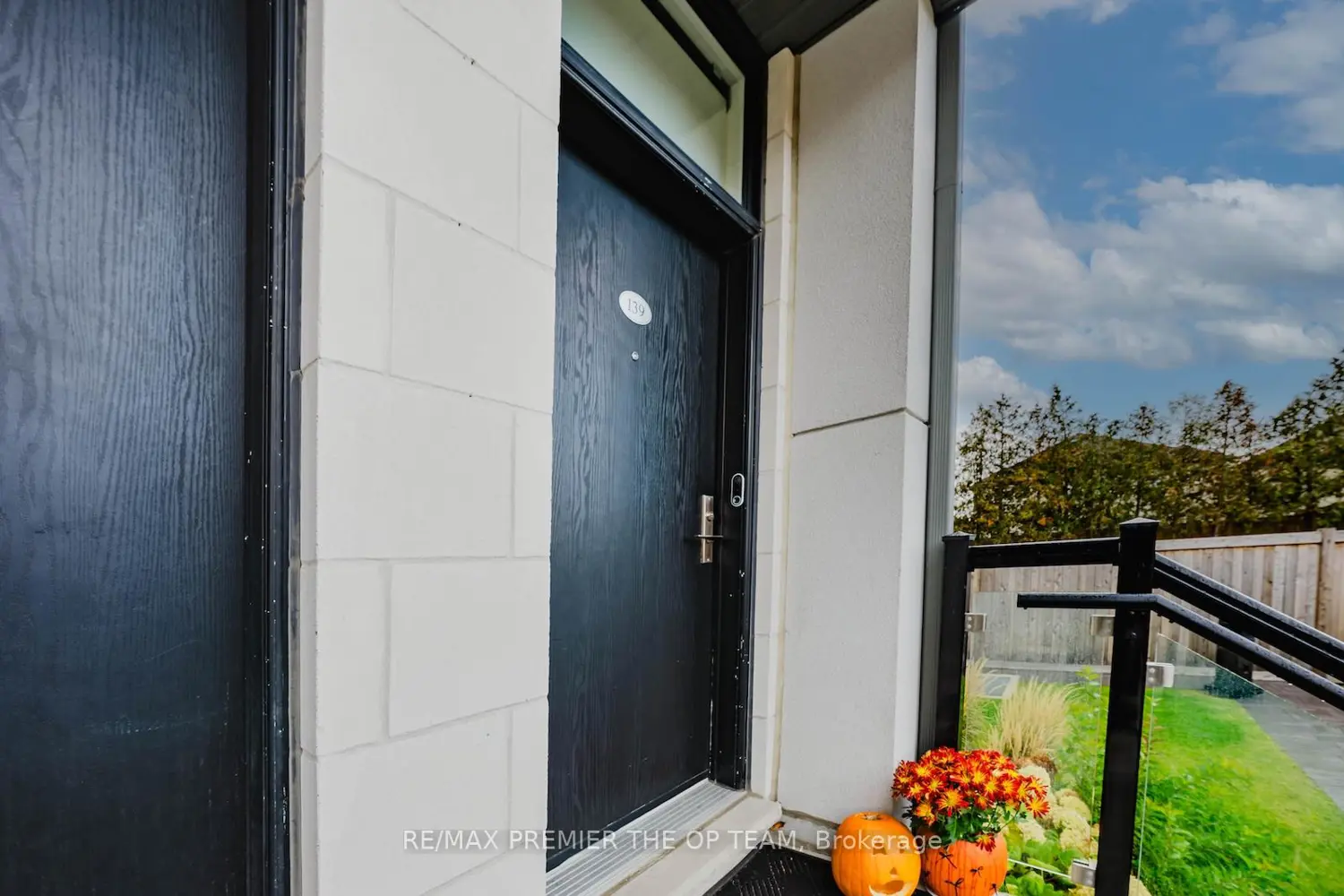 Additional image 9 of 9580 Islington Avenue 139