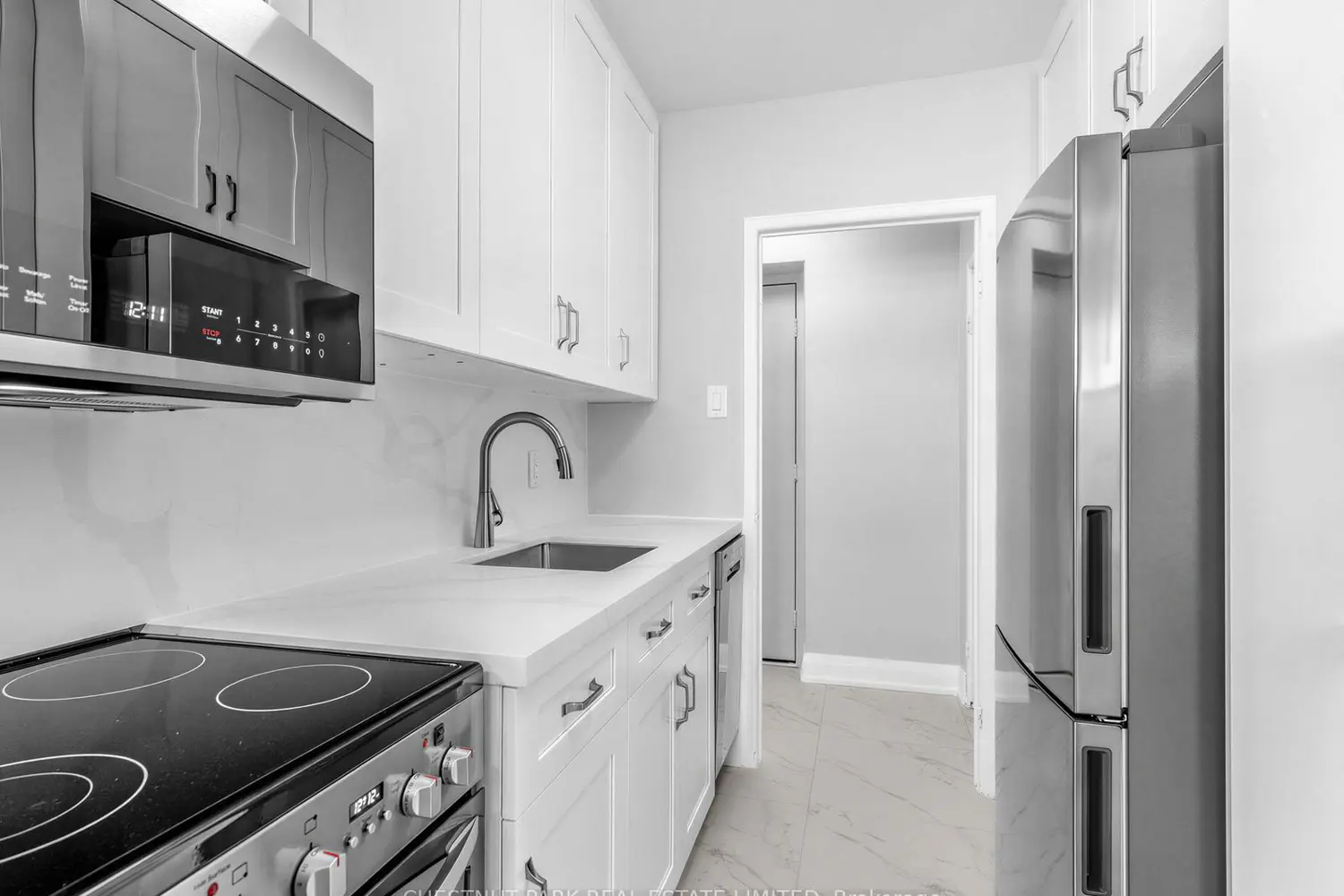 Additional image 6 of 2 Ridelle Avenue 404