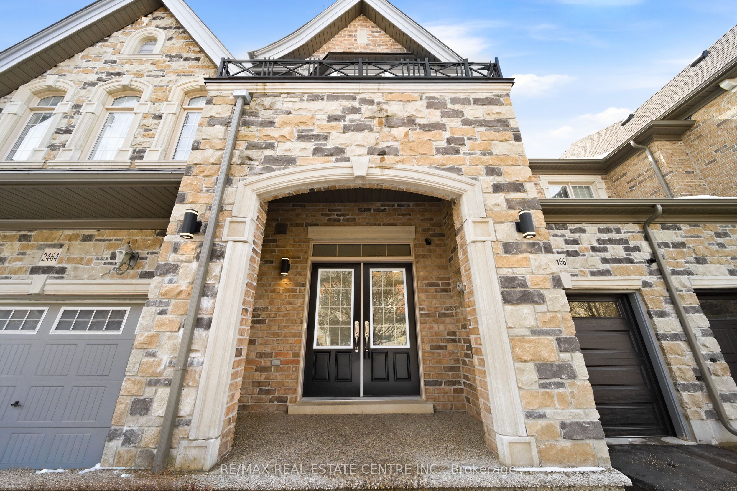 Additional image 4 of 2466 Village Common, Oakville, ON, L6M 0S2