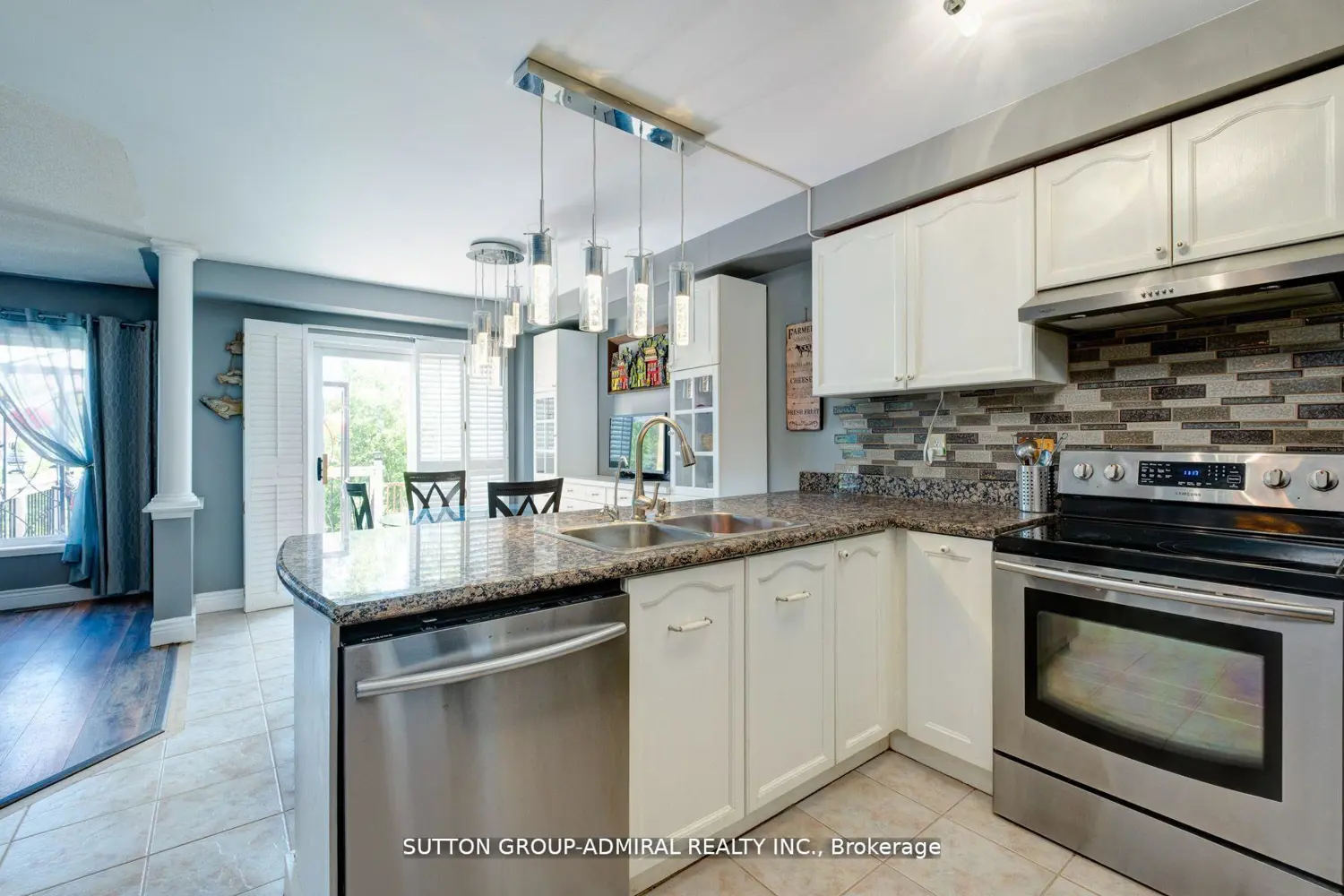 43 Crestridge Drive photo 5