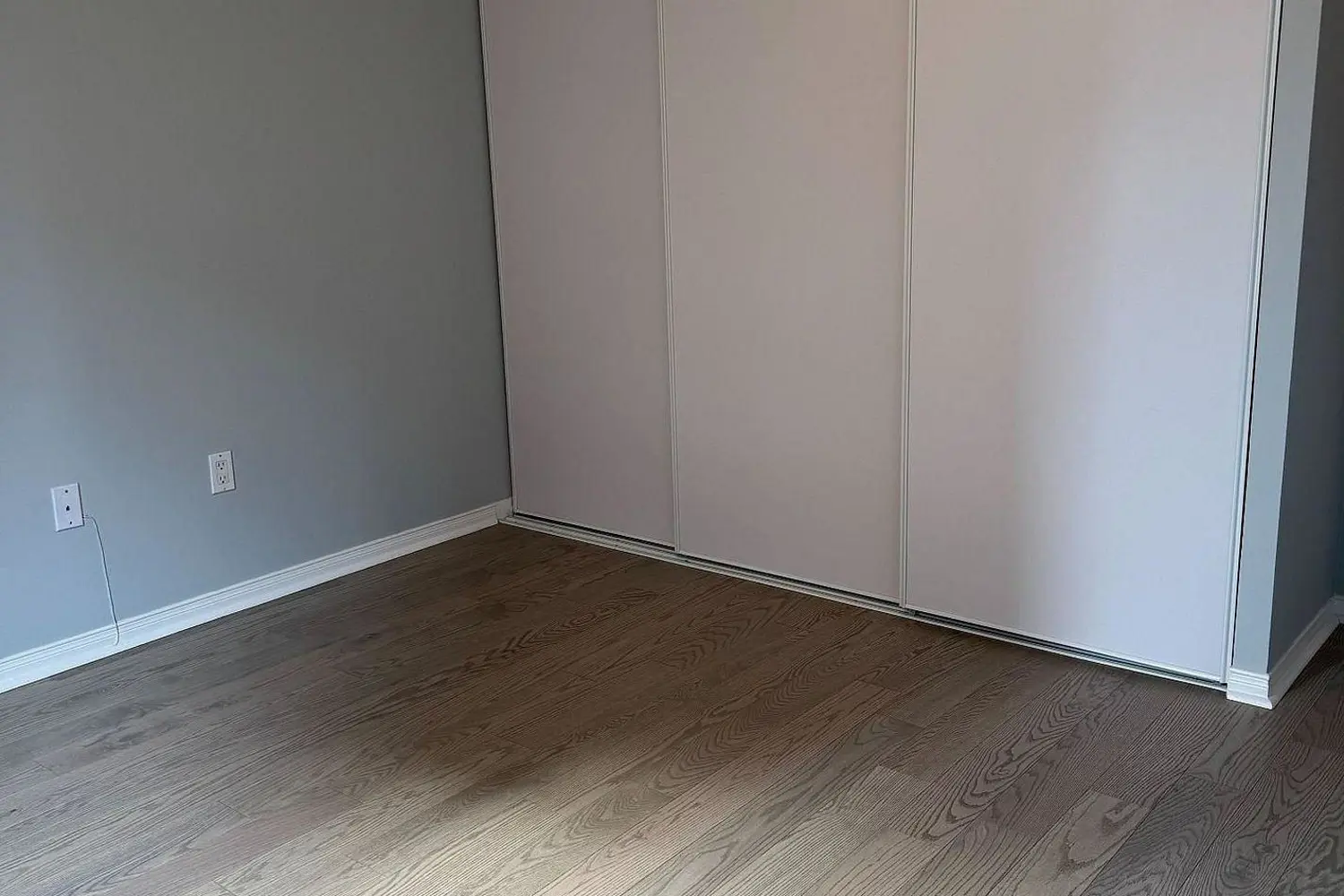 Additional image 10 of 909 Bay Street 905