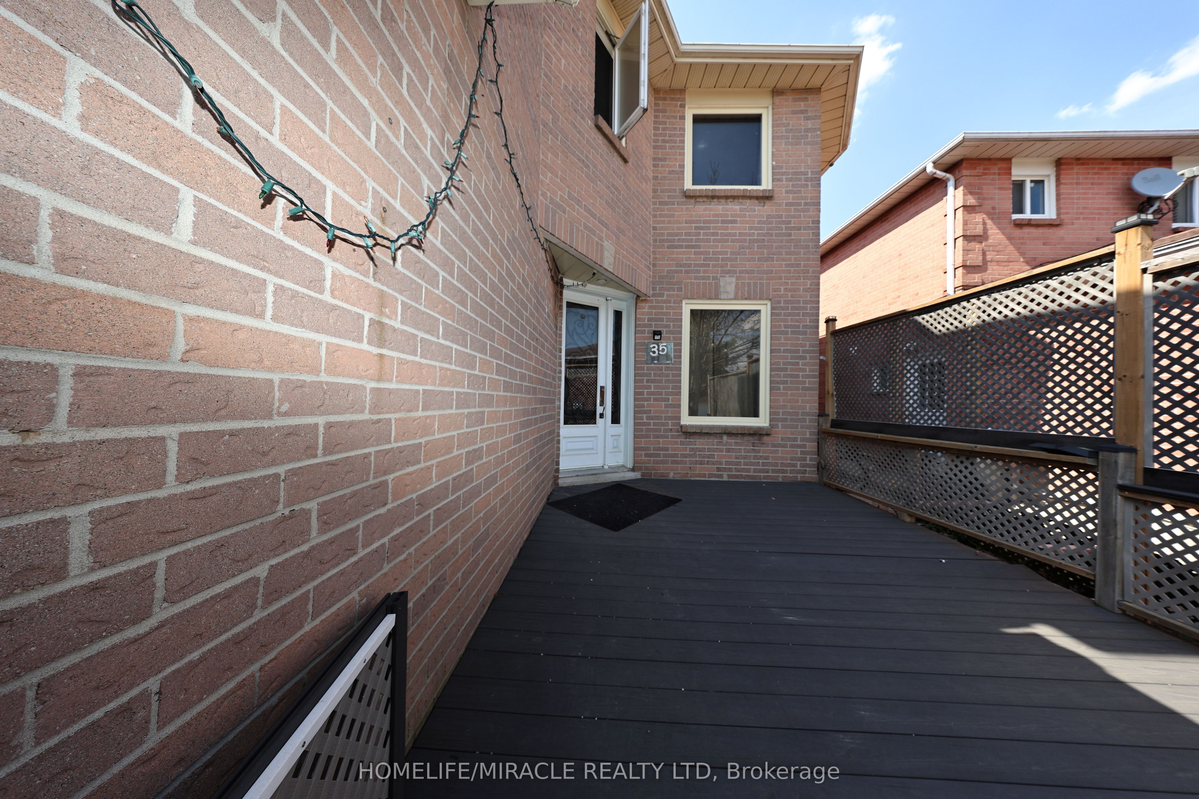 Additional image 2 of 35 Kirk Drive, Brampton, ON, L6X 4E6