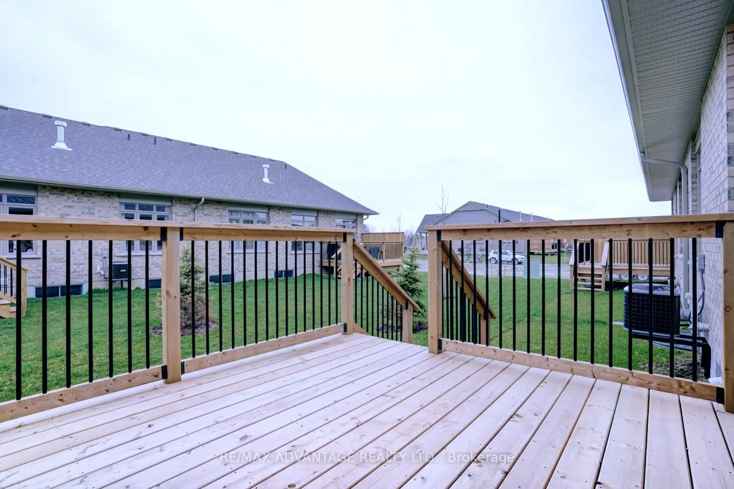 Additional image 15 of 2650 Buroak Drive 54
