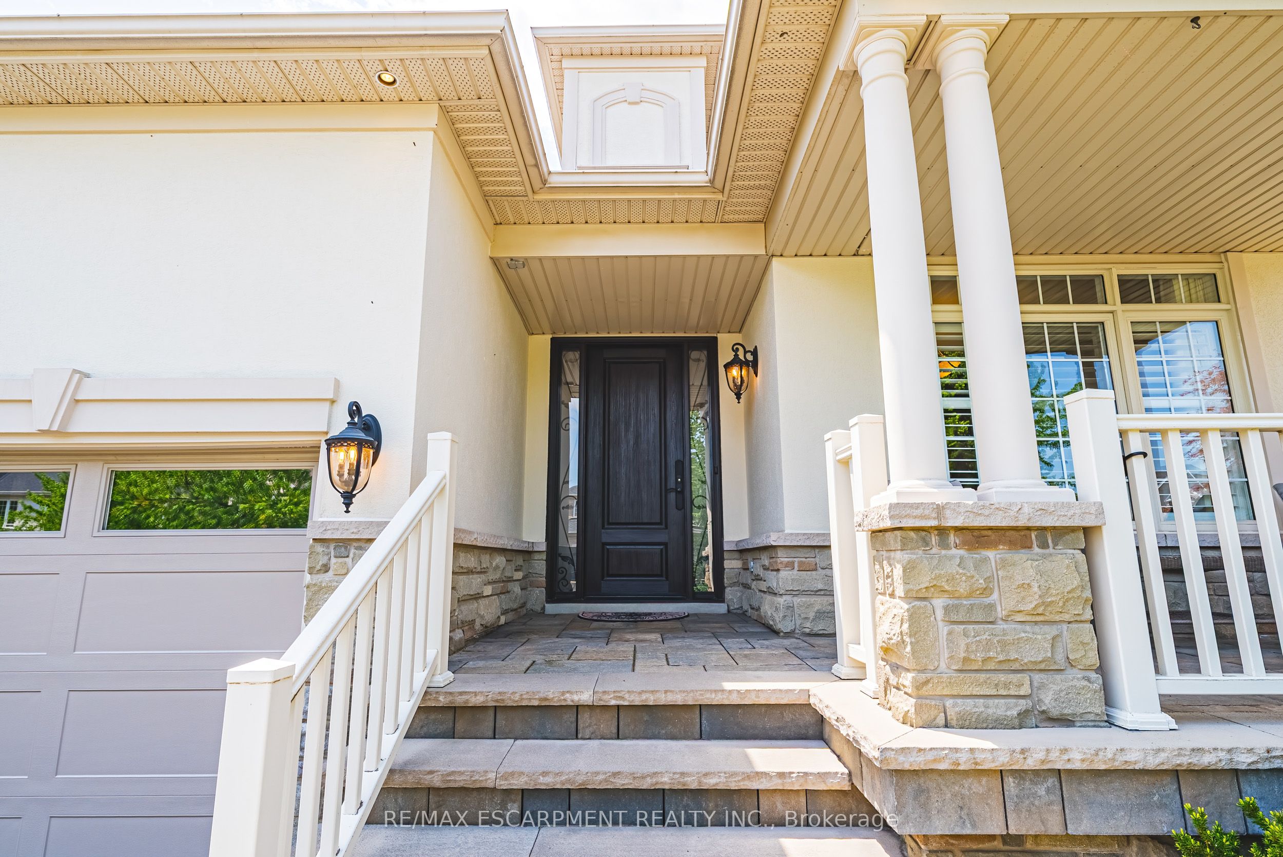 Additional image 3 of 2178 Berwick Drive, Burlington, ON, L7M 5C2