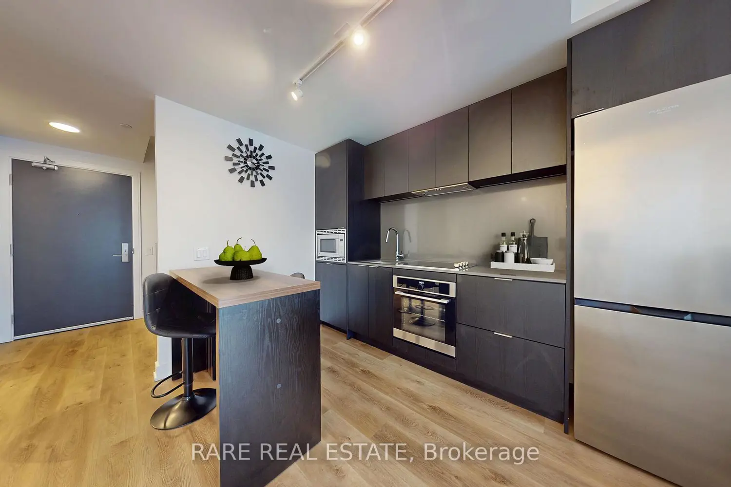 Additional image 6 of 3009 Novar Road 412