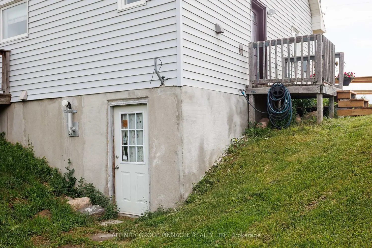 Additional image 15 of 730 The Glen Road