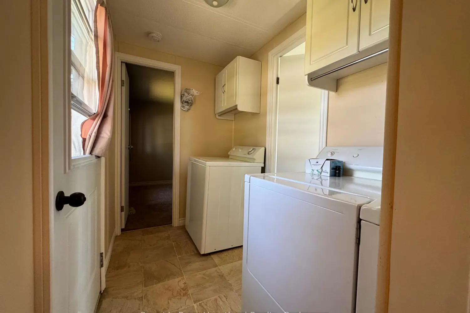 Additional image 7 of 39724 Amberley Road 36