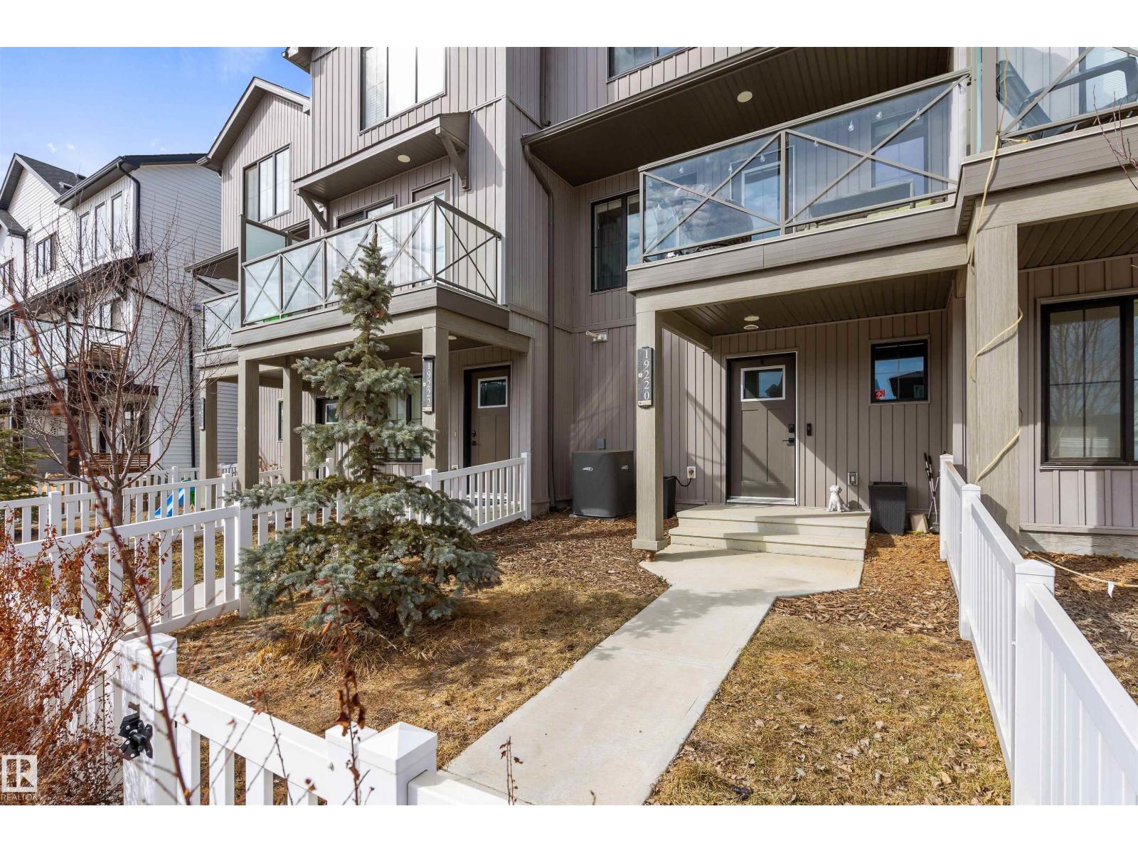 Additional image 4 of 19220 27 Avenue NW, Edmonton, AB, T6M1L1