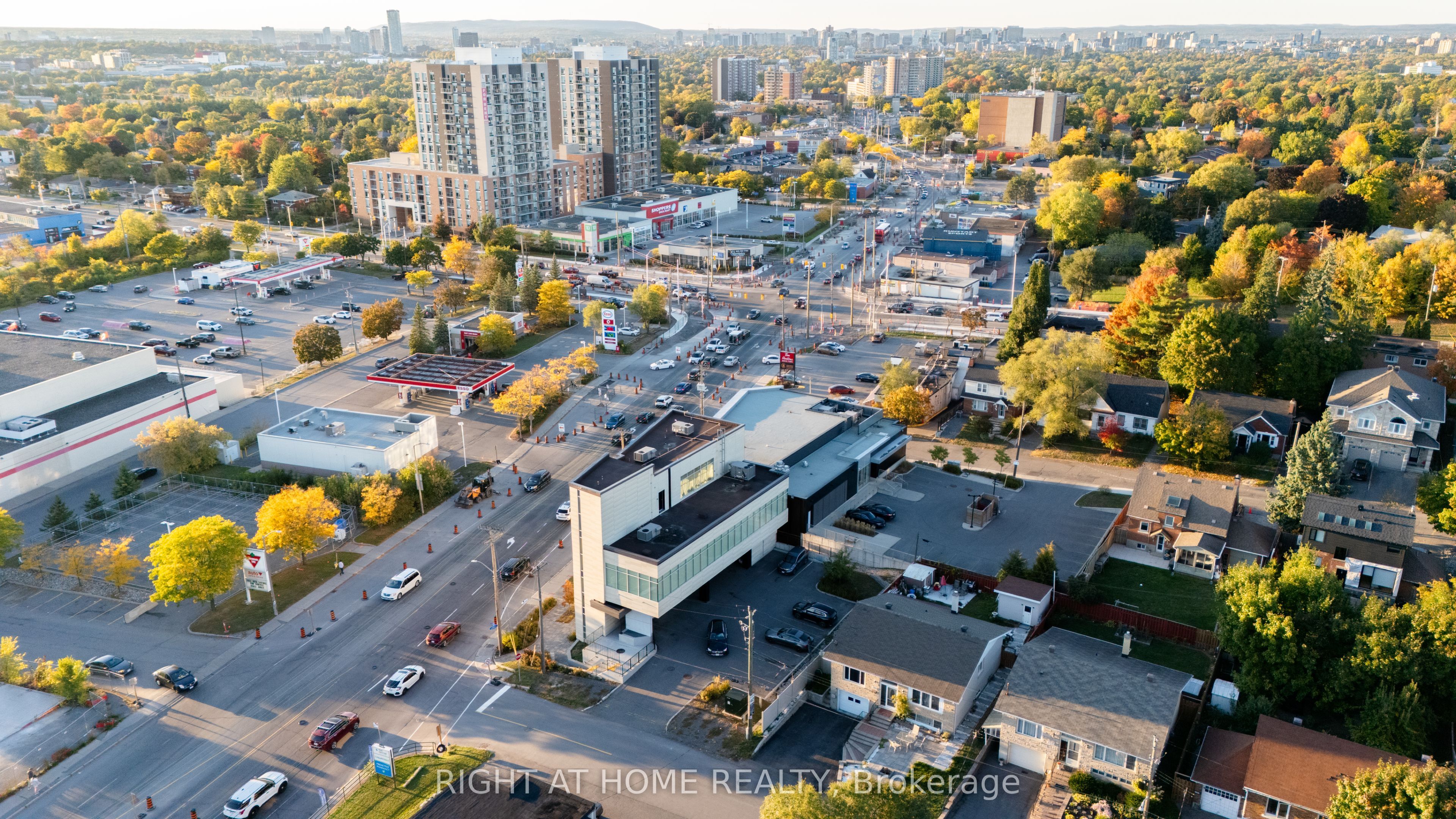 Additional image 3 of 101-1637 Bank Street, Ottawa, ON, K1V 7Y9